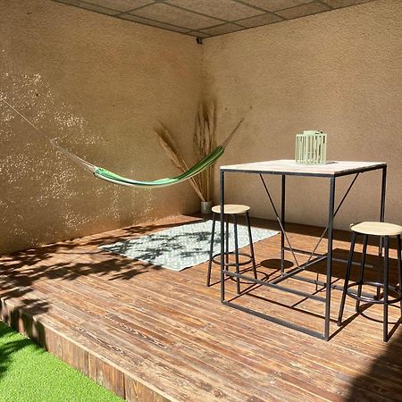 Lézignan-Corbières Confortable T2 Avec Jardin Amenage מראה חיצוני תמונה